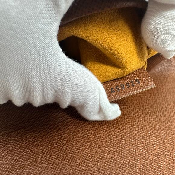 Louis Vuitton LV Monogram Musette Salsa Shoulder Bag - Picture 8 of 13